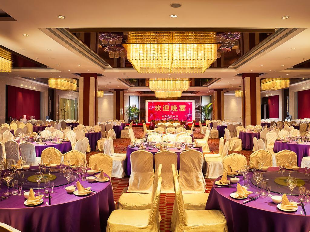 Hongrui Jinling Grand Hotel Hofej Kültér fotó