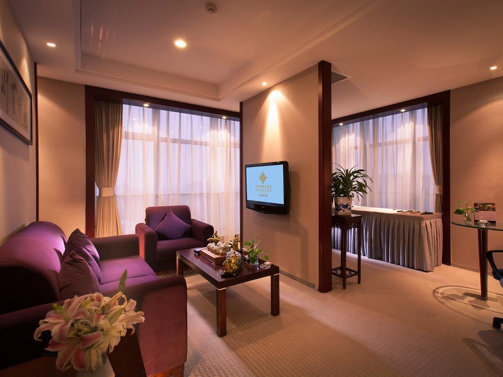 Hongrui Jinling Grand Hotel Hofej Kültér fotó