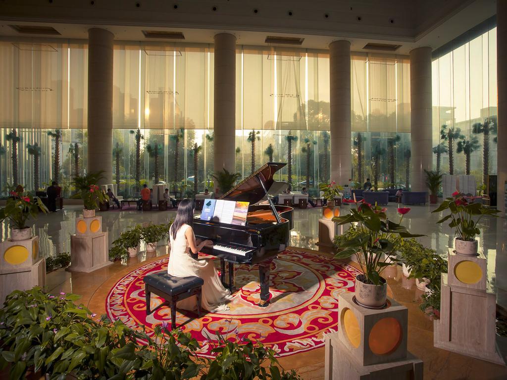 Hongrui Jinling Grand Hotel Hofej Kültér fotó
